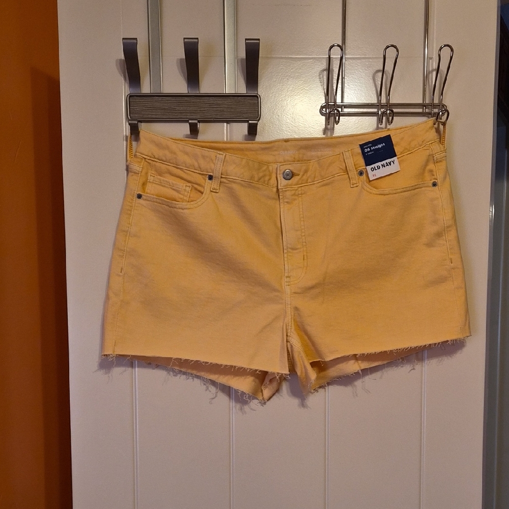 Old Navy Women's Mustard Jean Shorts
